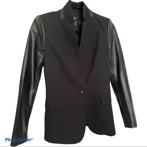 DKNY Women’s Size XXS Black Blazer